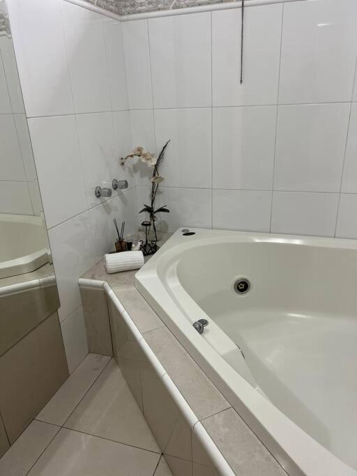 Estadia Das Gerais - Casa De Hospedes Adoravel Com Jacuzzi Ouro Preto  Ngoại thất bức ảnh